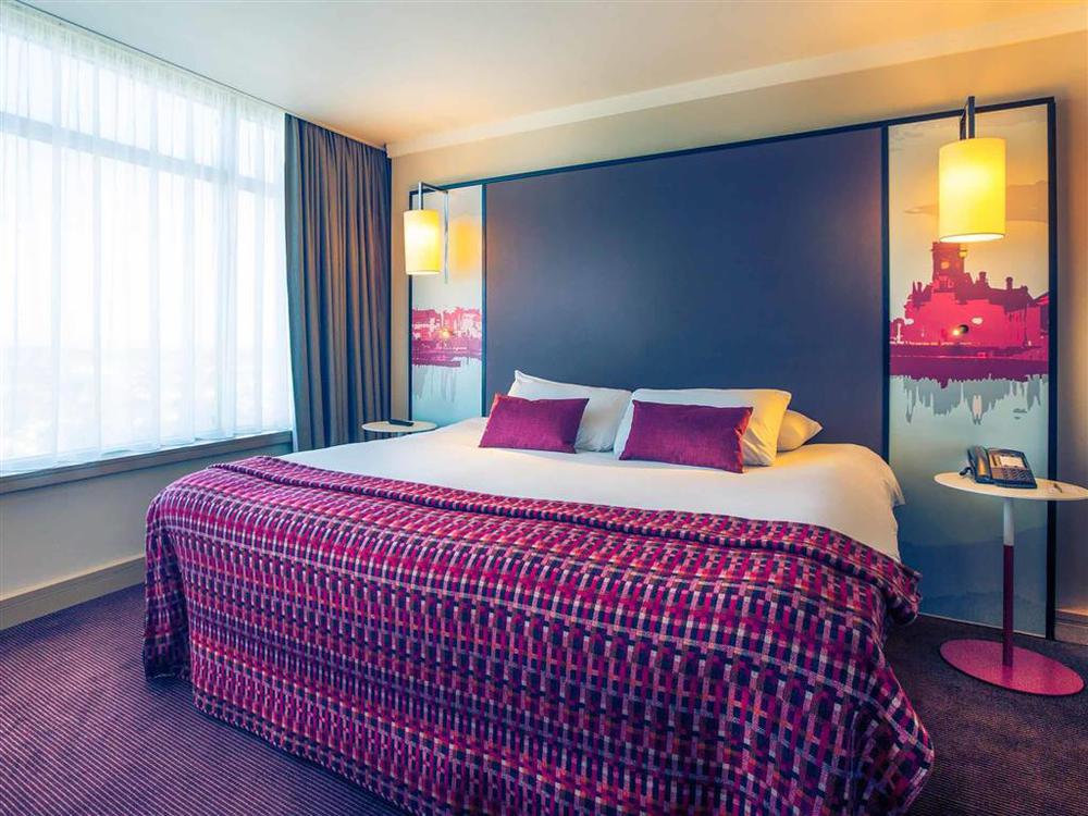 Holland House By Sunday Hotel