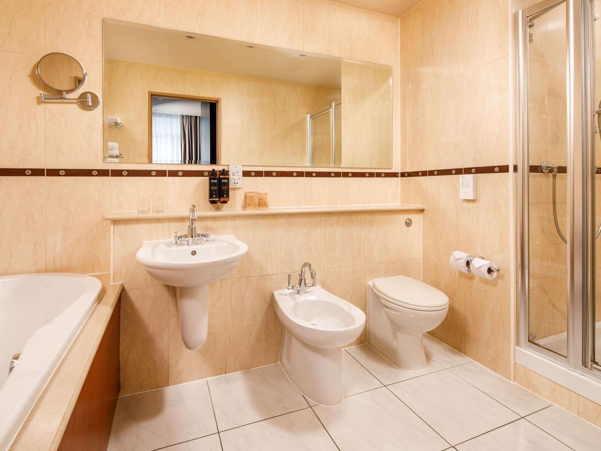 Holland House By Sunday 4* Cardiff